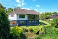 RESERVIERT Ruhig gelegenes, freistehendes Haus mit Einliegerwohnung, berdachter Terrasse, Garage, PV-Anlage und schner Aussicht