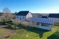 RESERVIERT Ruhig gelegenes, ger�umiges Wohnhaus mit Halle, Garage, Wiese und Pferdestall auf einem 6.197 m� gro�en Grundst�ck