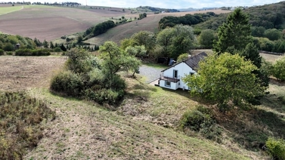 Rarit�t! EFH in absoluter Alleinlage mit herrlicher Aussicht! N�he der luxemburgischen Grenze