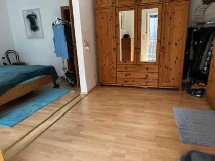Raumwunder mit Garten, Balkon, Garage und Keller f�r die junge Familie