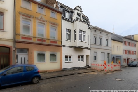 Renditeobjekt: Vollvermietetes 5-Familienhaus in Friesdorf