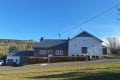 Renoviertes Bauernhaus mit Weideflche in einem malerischen Dorf in der Nhe von Prm