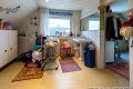 Renovierungsbed�rftiges Einfamilienhaus mit gro�em Garten in Pomster