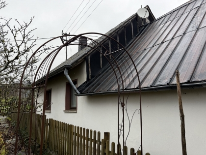 Renovierungsbed�rftiges Wohnhaus aus dem Baujahr ca. 1900, welches1952 durch einen Anbau erweitert wurde