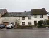 Renovierungsbed�rftiges Wohnhaus aus dem Baujahr ca. 1900, welches 1952 durch einen Anbau erweitert wurde