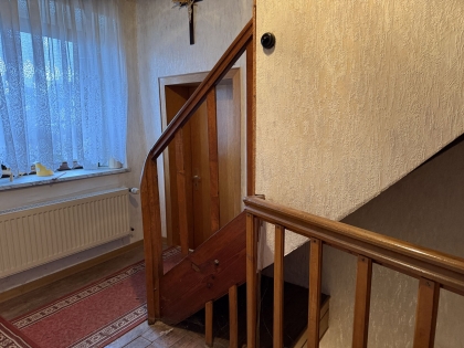 Renovierungsbed�rftiges Wohnhaus aus dem Baujahr ca. 1900, welches1952 durch einen Anbau erweitert wurde