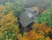 Repr�sentatives Wohnhaus mit 7 Zimmern, 4 B�dern und G�ste-WC in idyllischer Waldrandlage