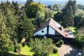 Rohdiamant im Grnen! Villa mit Einliegerwohnung auf groem Grundstck in guter Lage