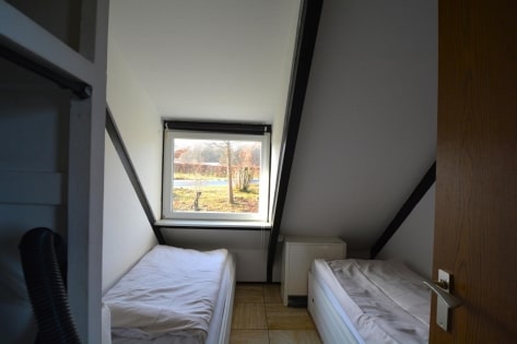 Ruhig gelegener, freistehender Ferienbungalow mit Terrasse