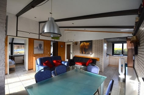 Ruhig gelegener, freistehender Ferienbungalow mit Terrasse