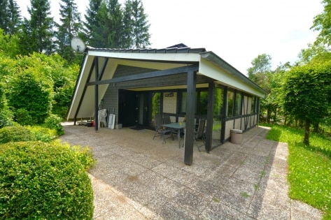 Ruhig gelegener, gepflegter Ferienbungalow mit Terrasse