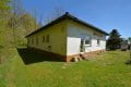 Ruhig gelegener, ger�umiger Bungalow mit Souterrain und Doppelgarage