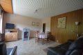 Ruhig gelegenes Einfamilienhaus mit Terrasse, Garagen und Garten