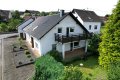 Ruhig gelegenes, freistehendes Haus mit Balkon, Terrasse, Garten und Garage