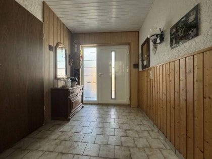 Ruhige Wohnlage mit kleinem Garten und Garage.... Einfamilienhaus in Neuwied-Segendorf