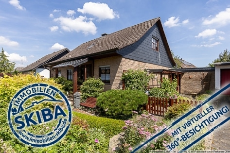 Ruhiges Wohngebiet: Gepflegtes Wohnhaus mit Garten und Garage auf Erbpachtgrund in Oberdrees