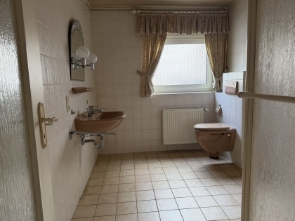 Sanieren, gestalten oder neu denken - Einfamilienhaus mit gro�em Potenzial!