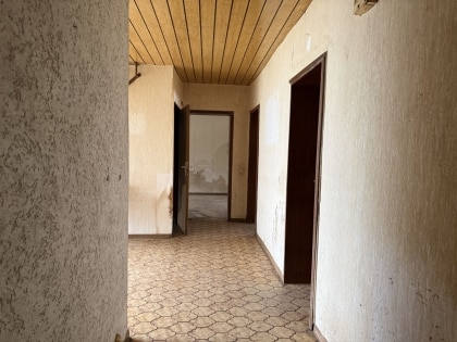 Sanierungsbed�rftiges Einfamilienwohnhaus in der Eifelgemeinde Kaifenheim