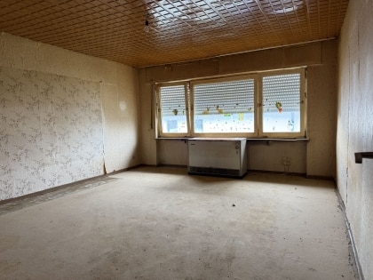 Sanierungsbed�rftiges Einfamilienwohnhaus in der Eifelgemeinde Kaifenheim