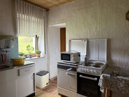 Sanierungsbedrftiges Einfamilienwohnhaus in ruhiger Wohnlage der Gemeinde Mllenbach (Kreis Cochem-Zell)