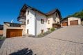 Sehr gepflegtes, grozgiges Zweifamilienwohnhaus in ruhiger Ortsrandlage der Gemeinde dersdorf