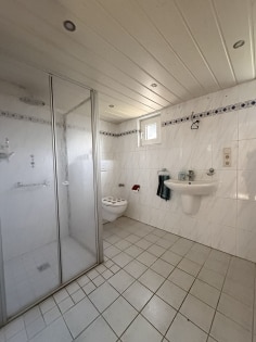 Seltenes Gartenjuwel in guter Lage von Heimbach-Weis: 1.473 m� Freiheit f�r Ihre Wohntr�ume!