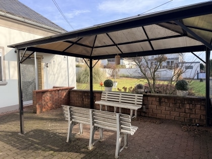 Seltenes Gartenjuwel in guter Lage von Heimbach-Weis: 1.473 m� Freiheit f�r Ihre Wohntr�ume!