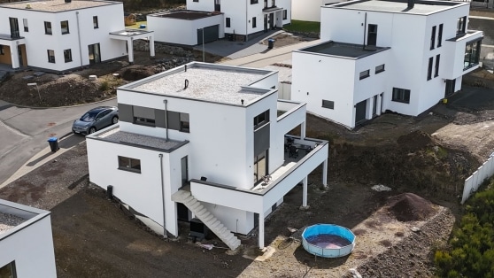 Sie sollten nicht mehr weiter suchen! Neuwertiges Einfamilienwohnhaus in toller Aussichtslage der Stadt Daun!