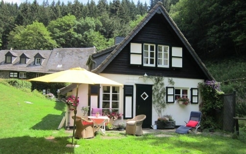 Sommerhaus Eifel mit Sauna und Whirlpool