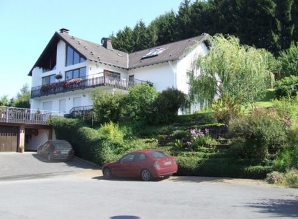 Sommerhaus Eifel mit Sauna und Whirlpool