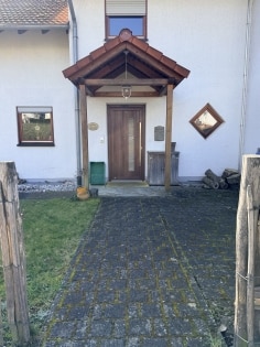 Sonnen-Power & Platzwunder: Ihr energieeffizientes 6-Zimmer-Heim in Neuwied-Gladbach