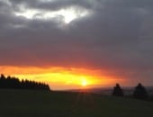 Sonnenuntergang beim Eifelblick "Am Apert" bei Büdesheim