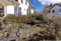 Tolle Aussicht in ruhiger Lage mit stilvoll angelegtem Garten - junges, energieeffizientes Wohnhaus
