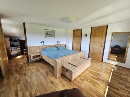 Top-renoviertes Landhaus in sehr ruhiger Dorfrandlage mit Weitblick