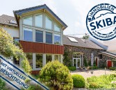 Umfangreich saniertes Haus mit stilvoll ausgebautem Scheunenbereich und groem Garten