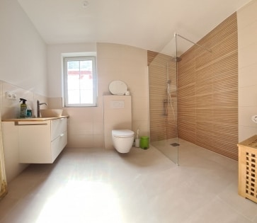 Vielseitig nutzbares Anwesen im Herzen von Monreal (Denkmalgesch�tzt)