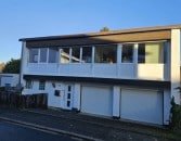 Vielseitig nutzbares B�rohaus mit Lagerfl�chen und Garagen in guter Lage