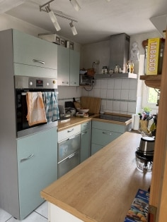 Vielseitig nutzbares Zweifamilienhaus mit Potenzial in Niederfell