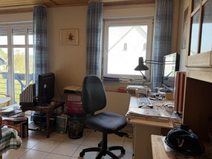 Vielseitig nutzbares Zweifamilienhaus mit Potenzial in Niederfell