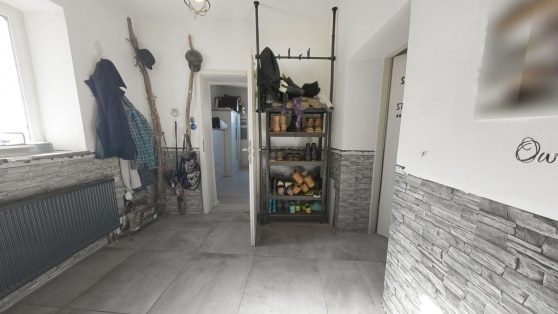 Vielseitiges Wohnhaus mit zwei Eing�ngen - ideal f�r Mehrgenerationen oder Kapitalanleger