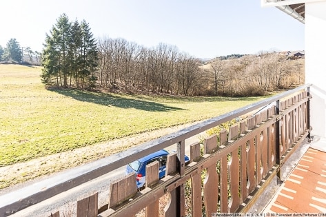 Weitblick in die Natur: Einfamilienhaus am Ortsrand von Harscheid/Eifel