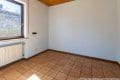 Weitl�ufiges Grundst�ck am Ortsrand: Bungalow mit Doppelgarage