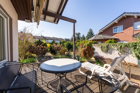 Wohnen auf einer Ebene in Rheinn�he - gepflegter Bungalow mit Garten in Unkel
