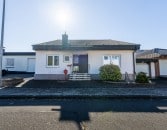 Wohnen auf einer Ebene in Rheinn�he - gepflegter Bungalow mit Garten in Unkel