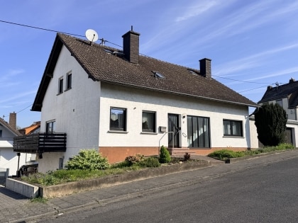 Wohnen auf zwei Ebenen plus vielseitiges Untergeschoss - Ihr neues Zuhause in Weitersburg