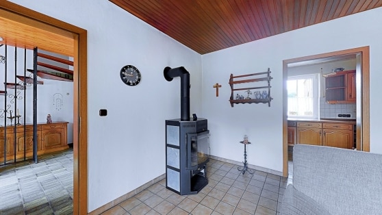 Wohnhaus mit vielseitigen Nebengebuden in 56729 Baar / Nhe Nrburgring