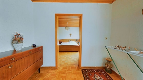Wohnhaus mit vielseitigen Nebengebuden in 56729 Baar / Nhe Nrburgring