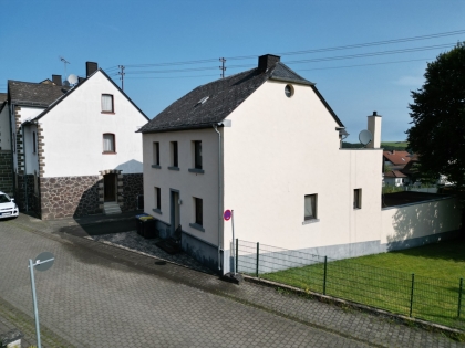 Wohnidylle fr Ihre Familie! Einfamilienhaus mit Anbau und groem Grundstck (bebaubar) in Wehr