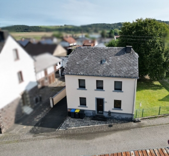 Wohnidylle fr Ihre Familie! Einfamilienhaus mit Anbau und groem Grundstck (bebaubar) in Wehr