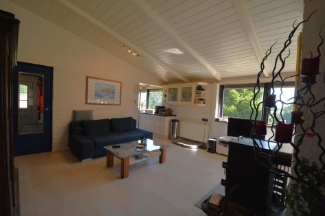 Wunderschn gelegener Ferienbungalow mit Terrasse, Nebengebude, Gartenhaus und Aussicht